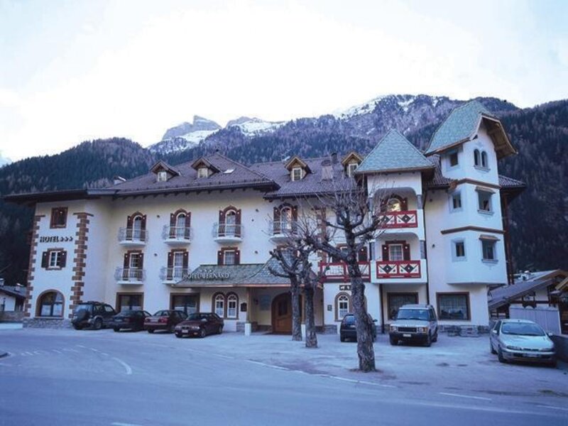 Hotel Bernard - Canazei - Fassatal