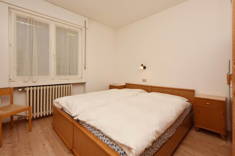 Schlafzimmer 4