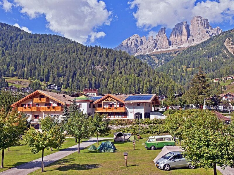 Camping Miravalle - Campitello - Val di Fassa