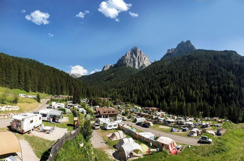 Camping-Vidor_Pozza-di_Fassa_1