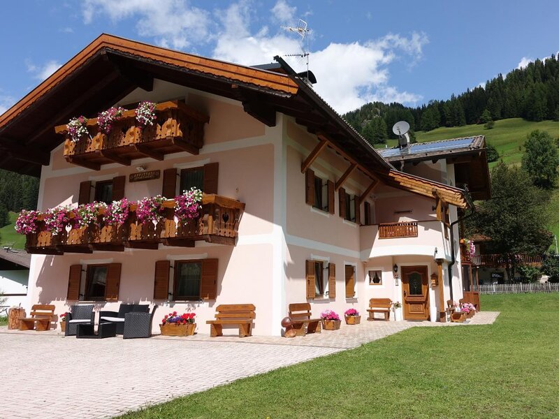 Cèsa Mandi e Miky - Penia di Canazei - Val di Fassa