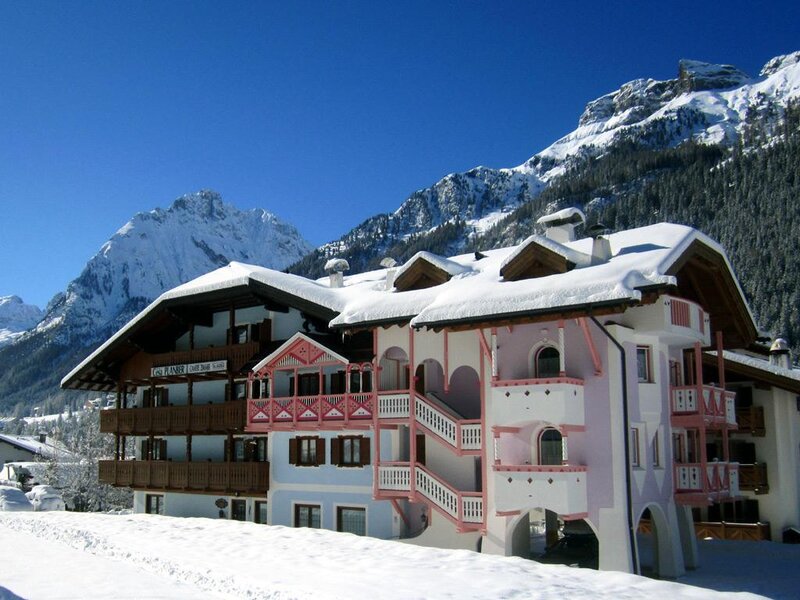 Room rental Cèsa Planber - Canazei - Val di Fassa