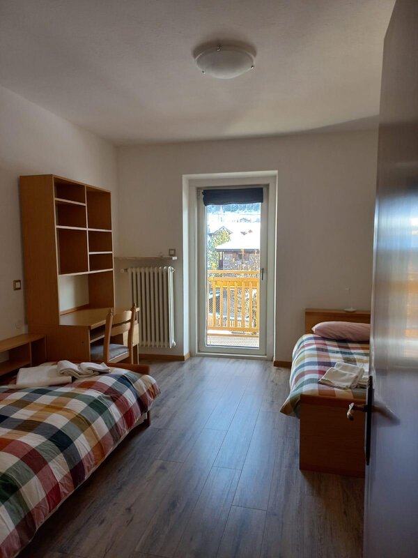 WhatsApp Image 2025-11-24 at 18.52.22 (1)