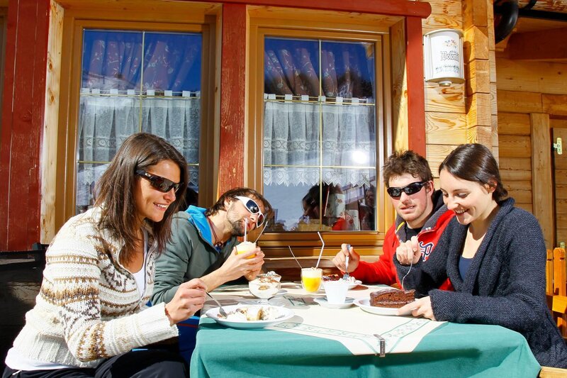 Archivio-APT-Val-di-Fassa_RBrunel_Rifugio-Ciampoli