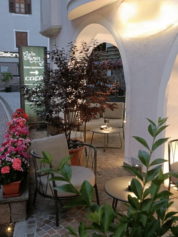 3da1aa9c-48e2-47f0-a779-60866cc8d1f6