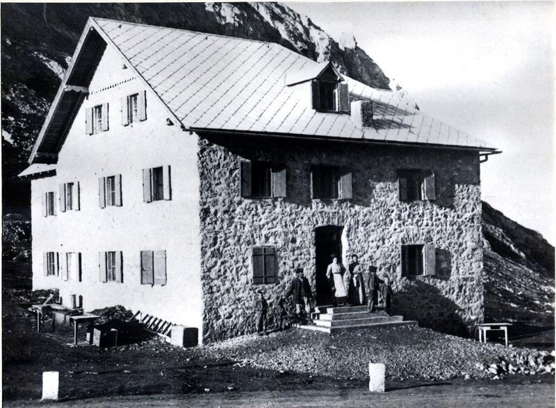 Hotel-Col-di-Lana_Canazei-Passo-Pordoi (3)