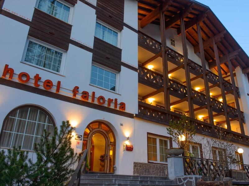 Hotel Faloria - Canazei - Fassatal