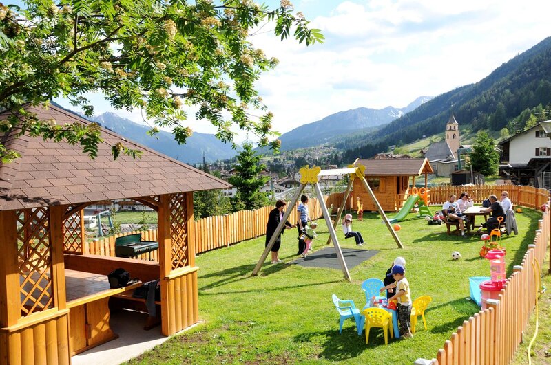 3. LA ZONDRA - Giardino