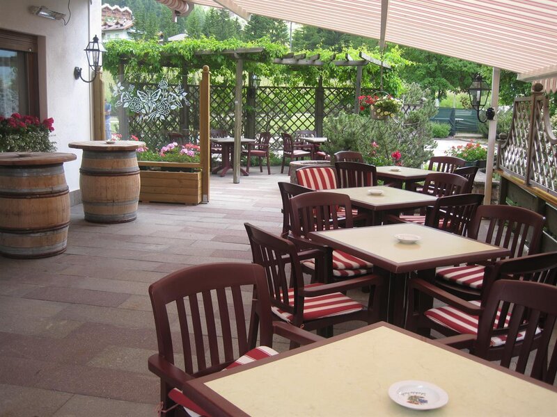 terrazzo Bar hotel Flora Alpina