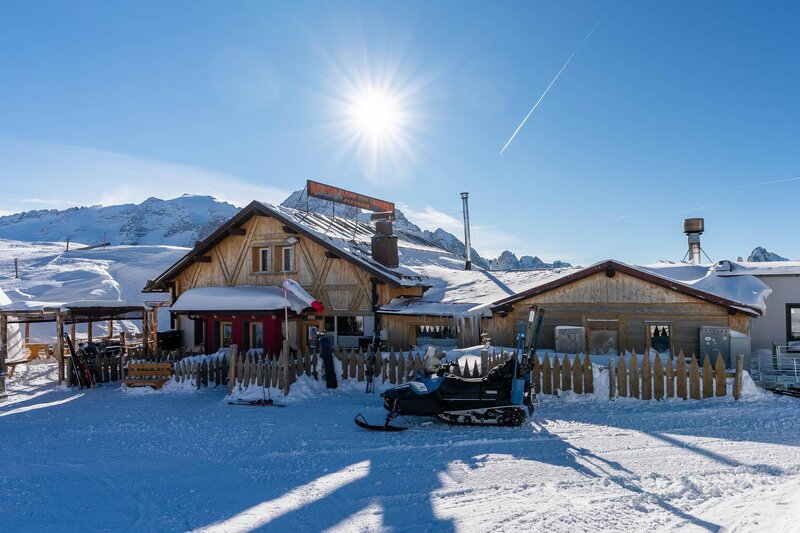 Archivio-APT-Val-di-Fassa_MRizzi_Rifugio-Fredarola