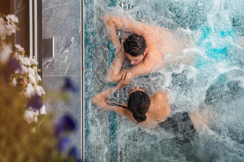 Schwimmbad