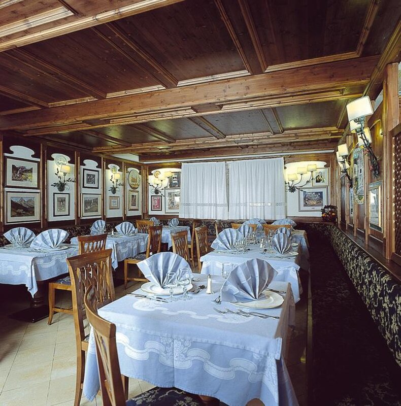 Hotel Ai Pini - Vigo di Fassa - Restaurant