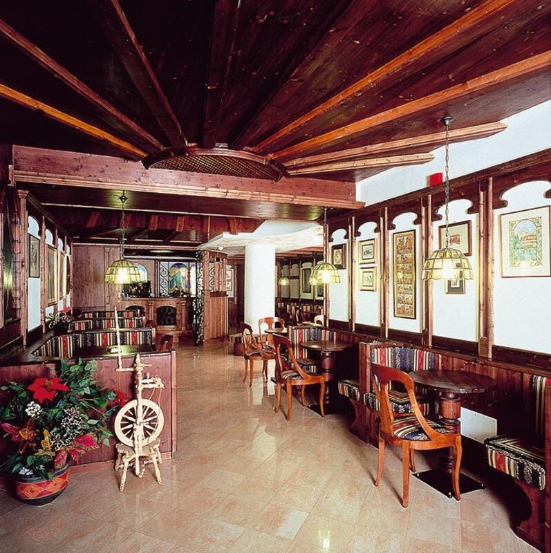 Hotel Ai Pini - Vigo di Fassa - Bar