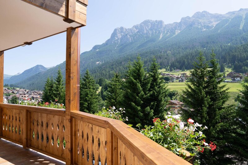 F. SUITE COL CODE' 10