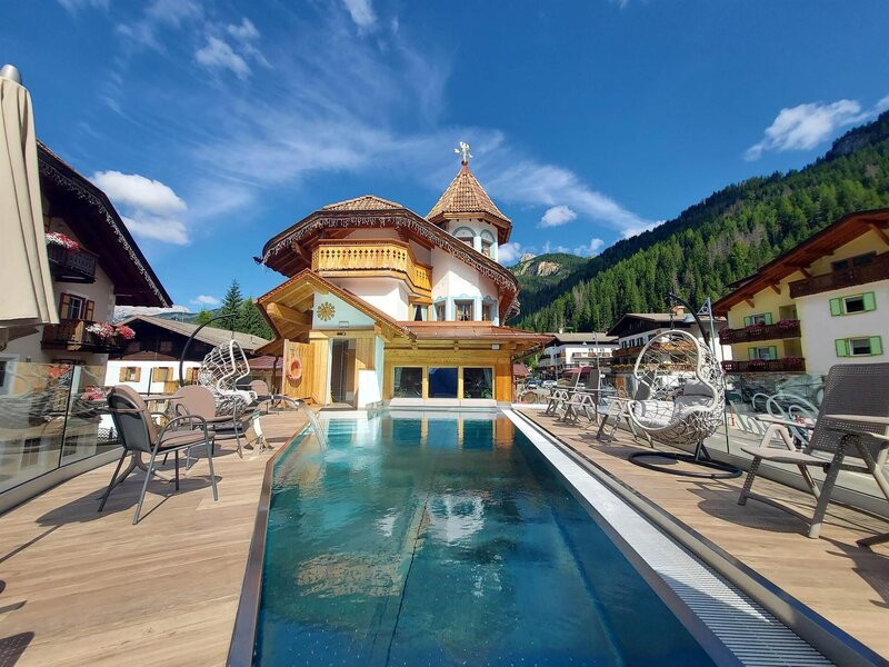 Foto piscina esterna