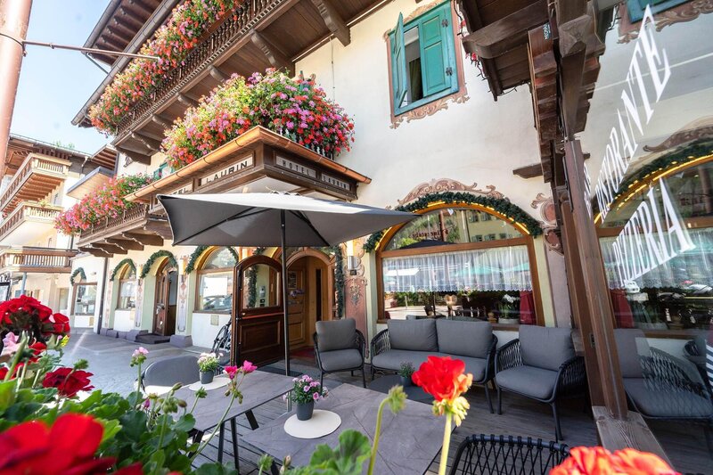 Hotel_Laurin_Canazei_Giugno2025_YETIstudio_74