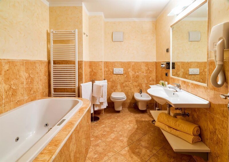 Bagno con idromassaggio