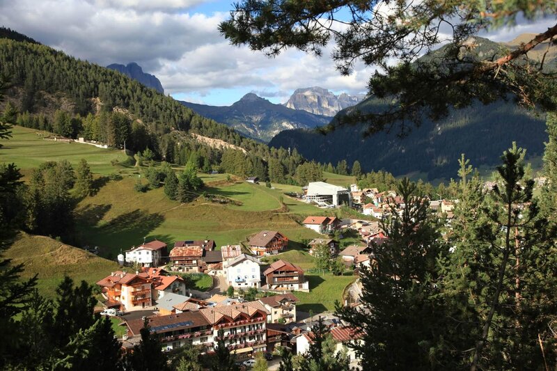 hotel miramonti/ val di fassa