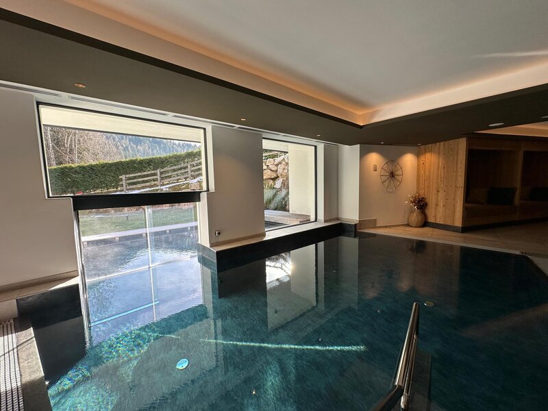 WhatsApp Image 2025-12-12 at 12.02.10(2)