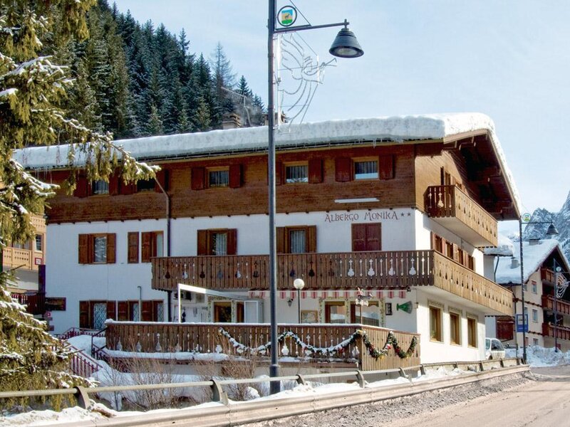 Hotel Monika - Canazei - Val di Fassa - Inverno
