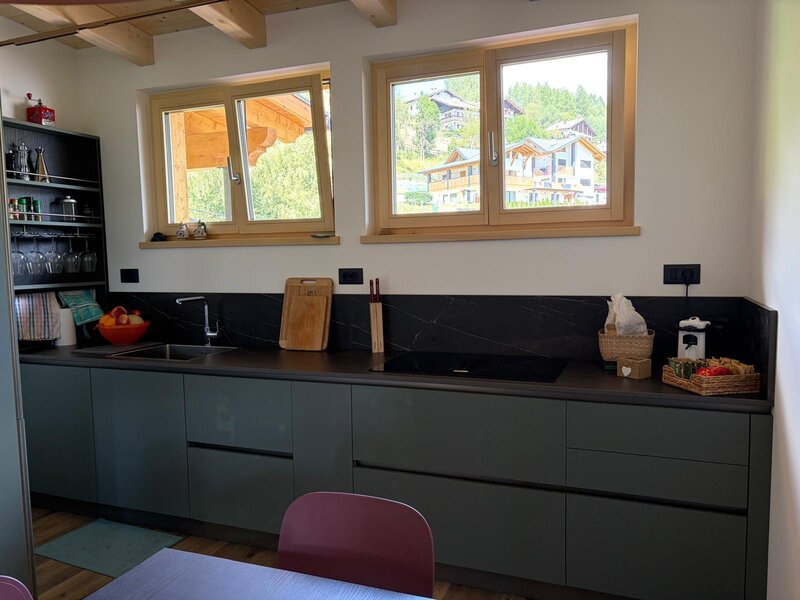 c0668ff1-f84e-43f8-9391-9e9da1f66708