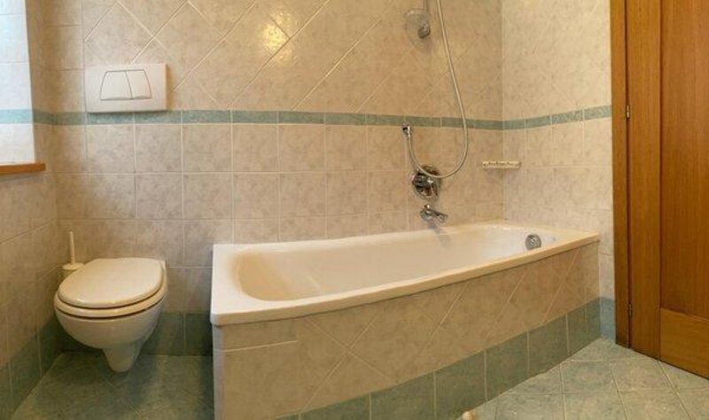 640964_bagno