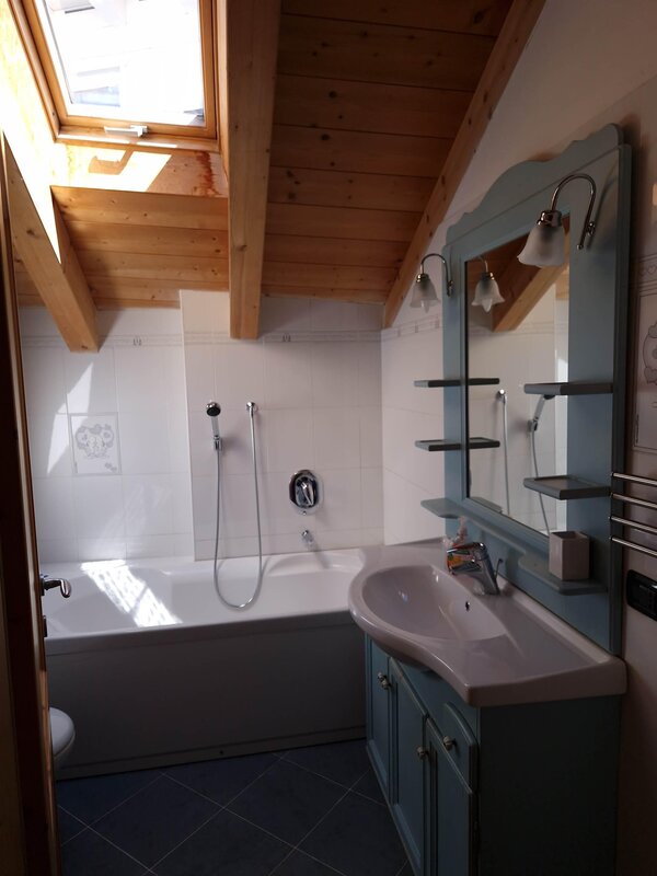 CesaPegghy_Bagno2_VascaLavello