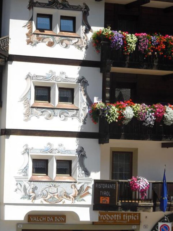 Post Hotel Ristorante Tyrol - particolare esterno