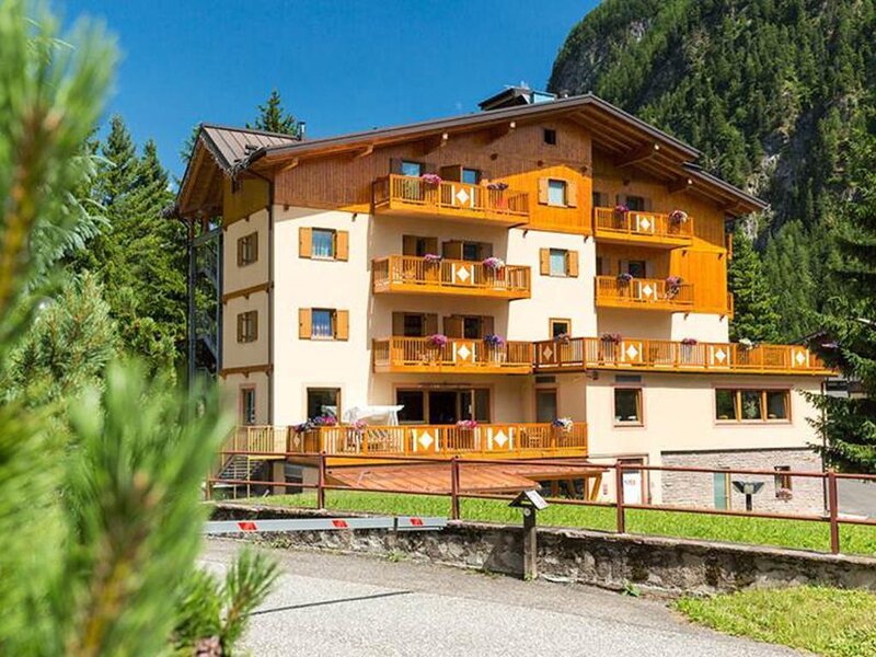 Hotel San Giusto - Campitello - Val di Fassa