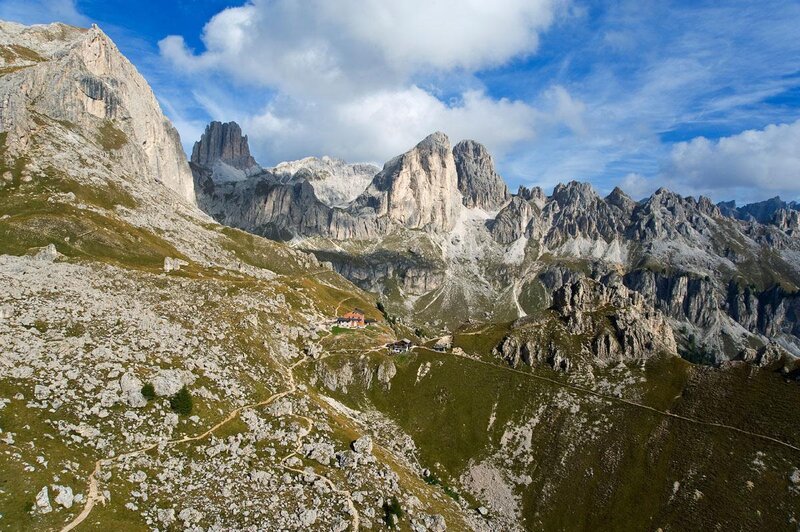 Rifugio_Roda_di_Vael_Huette_CHL7033