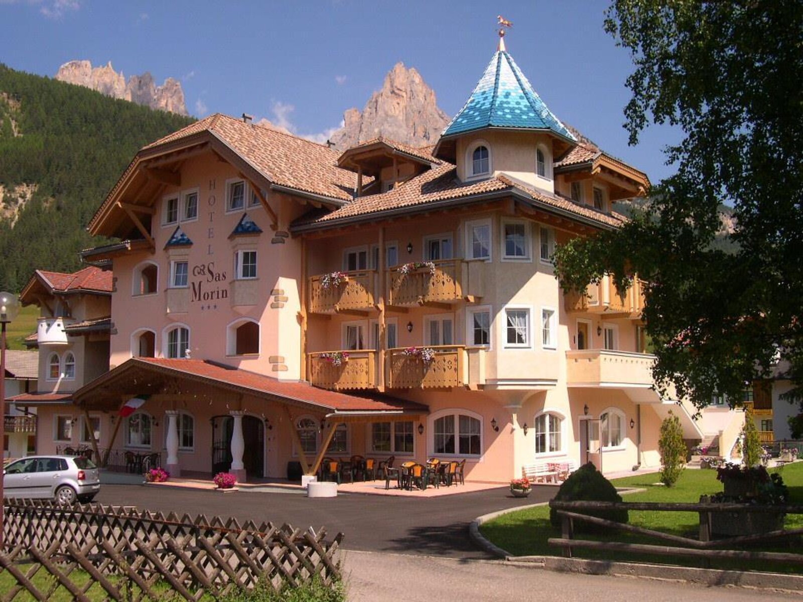 HOTEL CHALET SAS MORIN