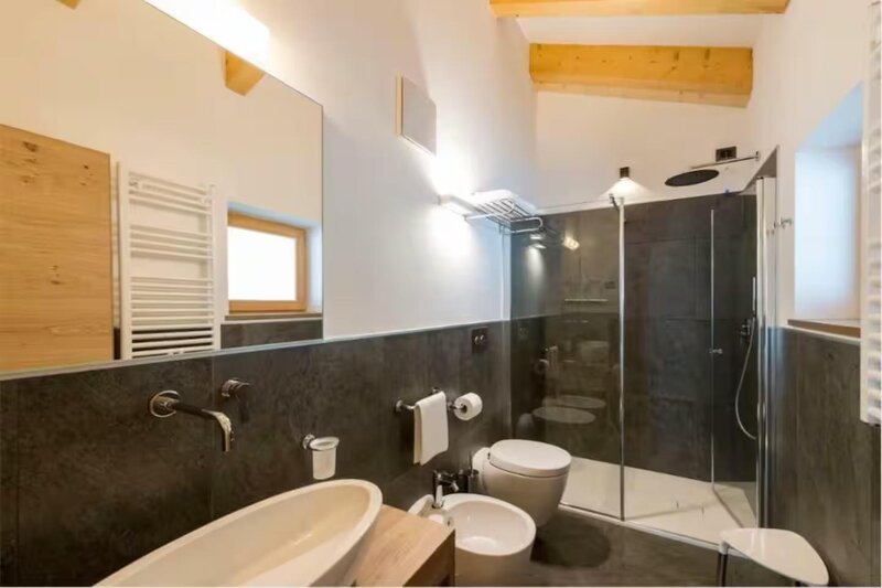 bagno con finestra