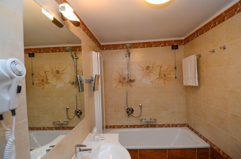 Bagno con vasca