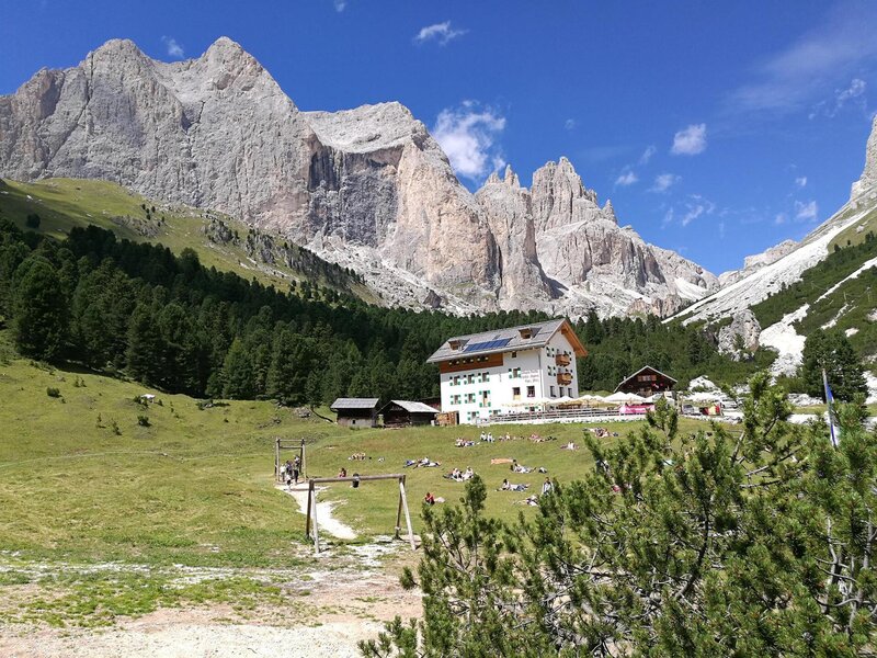 rifugio dai prati gardeccia