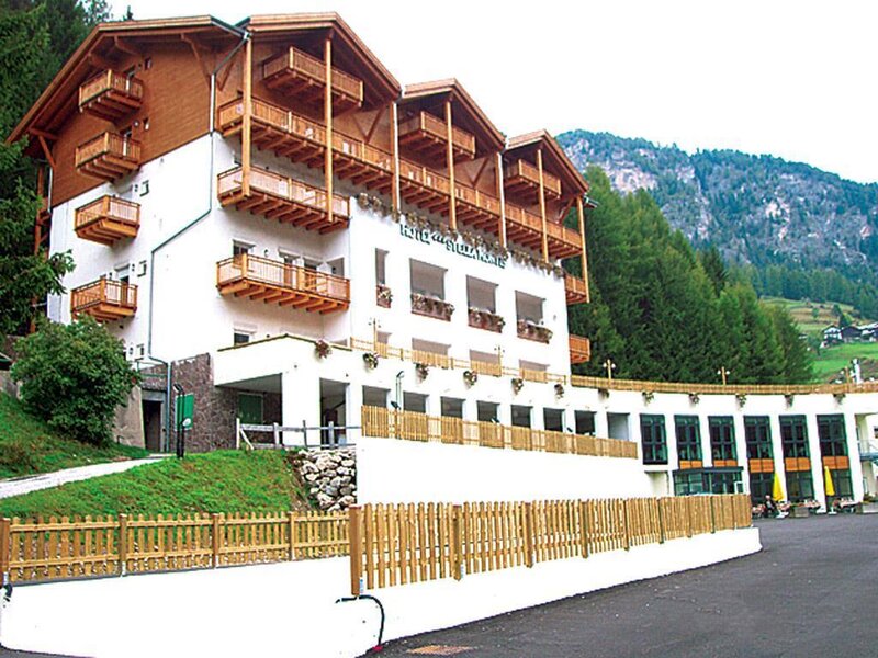 Hotel Stella Montis - Campitello - Val di Fassa