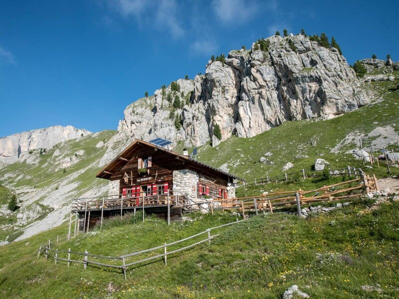 Rifugio Vallaccia - Loc. Gardeccia in Monzoni