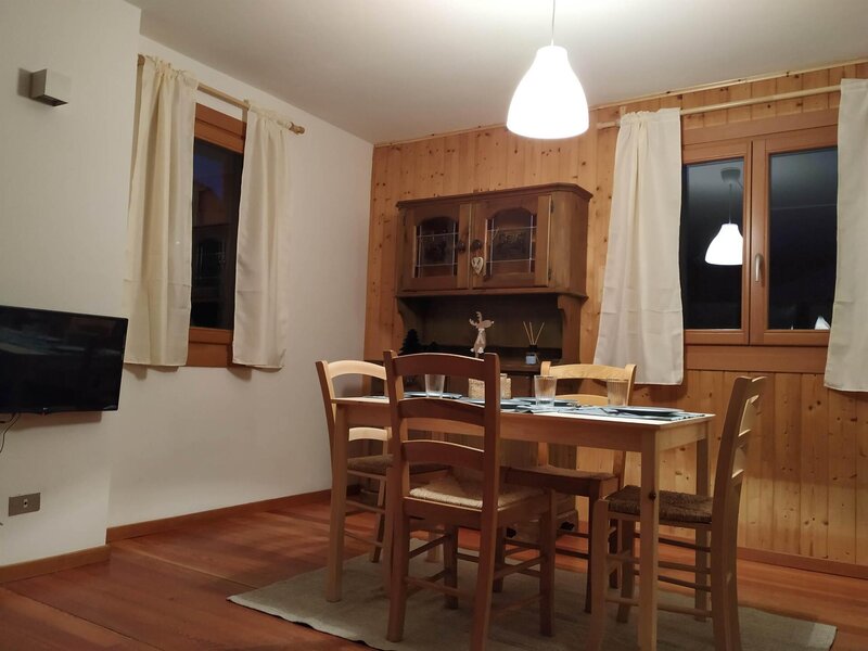 Dining room (openspace with living room)