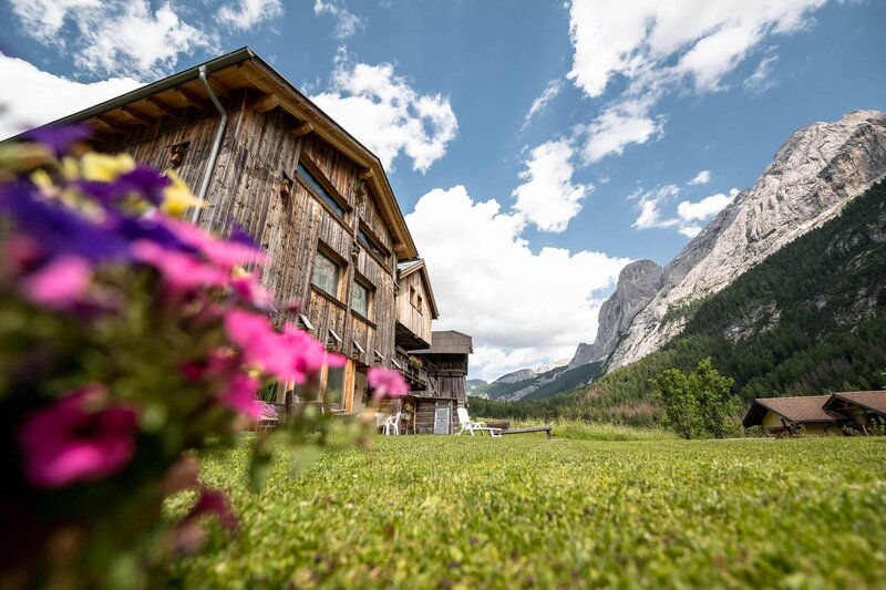 chalet monica