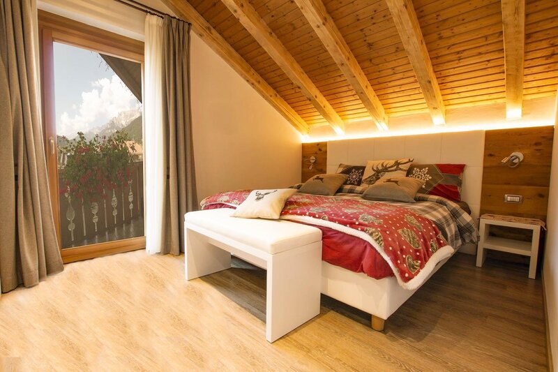 Suite Catinaccio camera matrimoniale