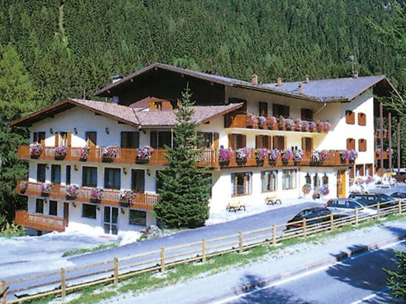 Hotel Villa Emma - Canazei - Val di Fassa