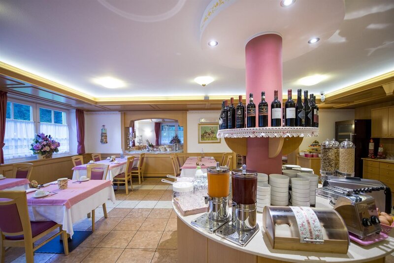 ristorante_Hotel Villa Rosella_Canazei_Val di fass