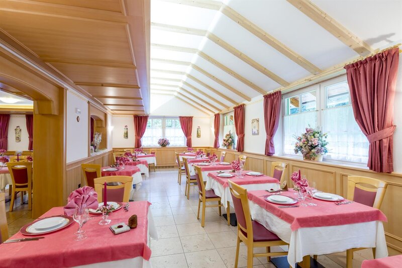 ristorante_Hotel Villa Rosella_Canazei_Val di fass