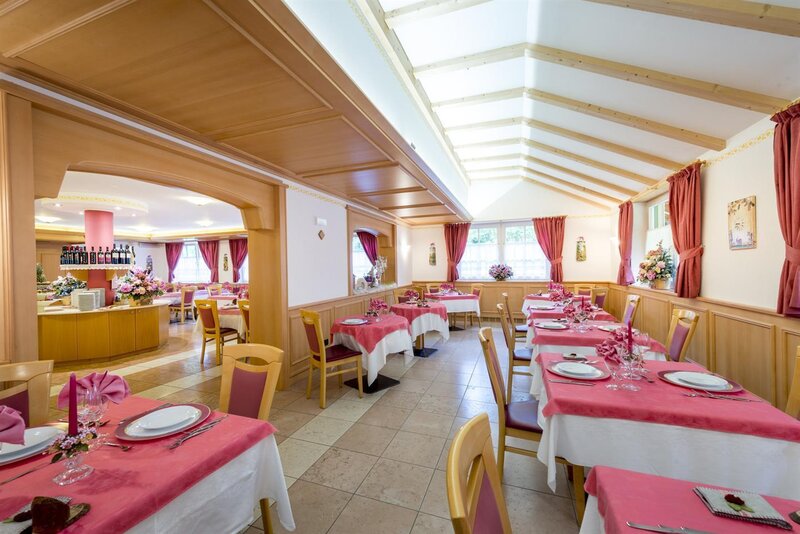 ristorante_Hotel Villa Rosella_Canazei_Val di fass