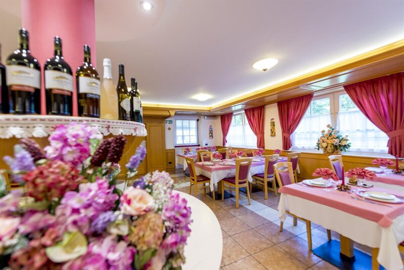 ristorante_Hotel Villa Rosella_Canazei_Val di fass