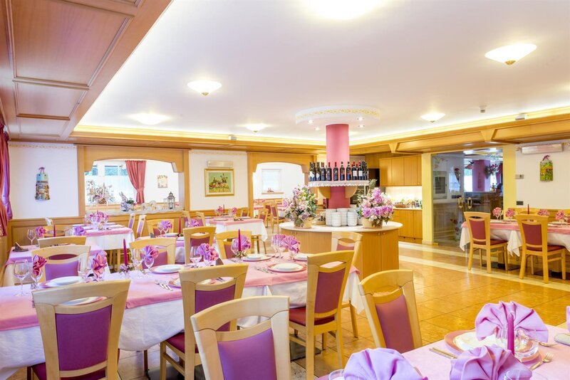 ristorante_Hotel Villa Rosella_Canazei_Val di fass