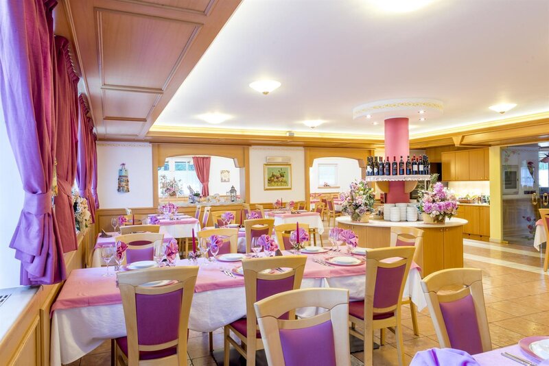 ristorante_Hotel Villa Rosella_Canazei_Val di fass