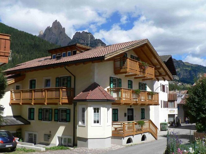 Ferienkolonie Villa San Carlo - Pozza di Fassa - Fassatal