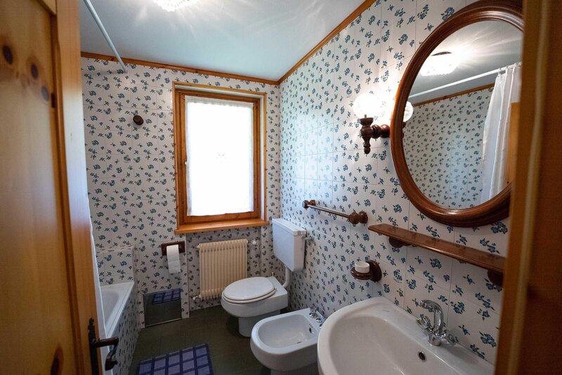 Esempio bagno con vasca