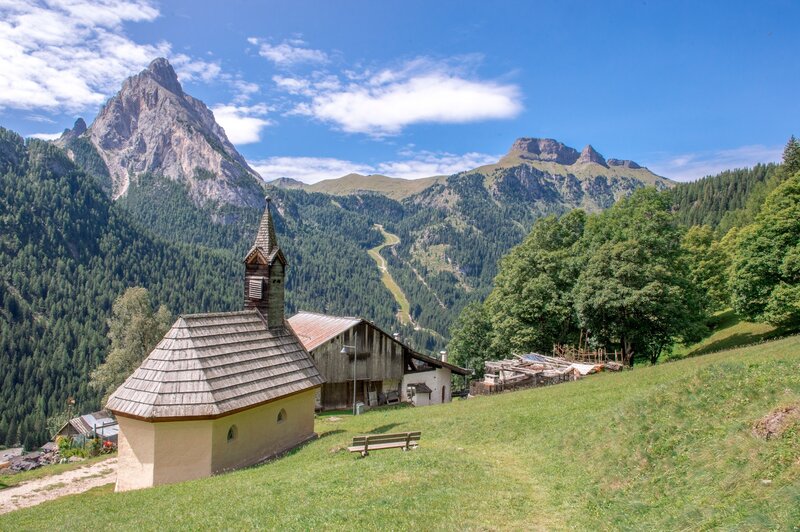 Streghe E Sortilegi: I Misteri Del Dosso Di Dolèda