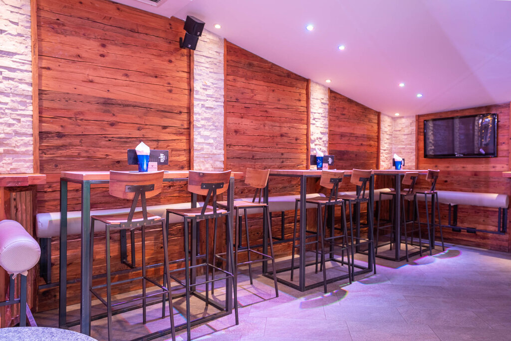 Content Dam Org 3 Images Full Rights Gusto Apr&egrave;s Ski Cliff Archivio Apt Val Di Fassa Mrizzi Apres Ski Cliff Canazei Inv4